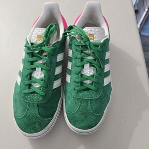 Adidas Originals GAZELLE BOLD , Green Footwear White Pink rubber outsole
